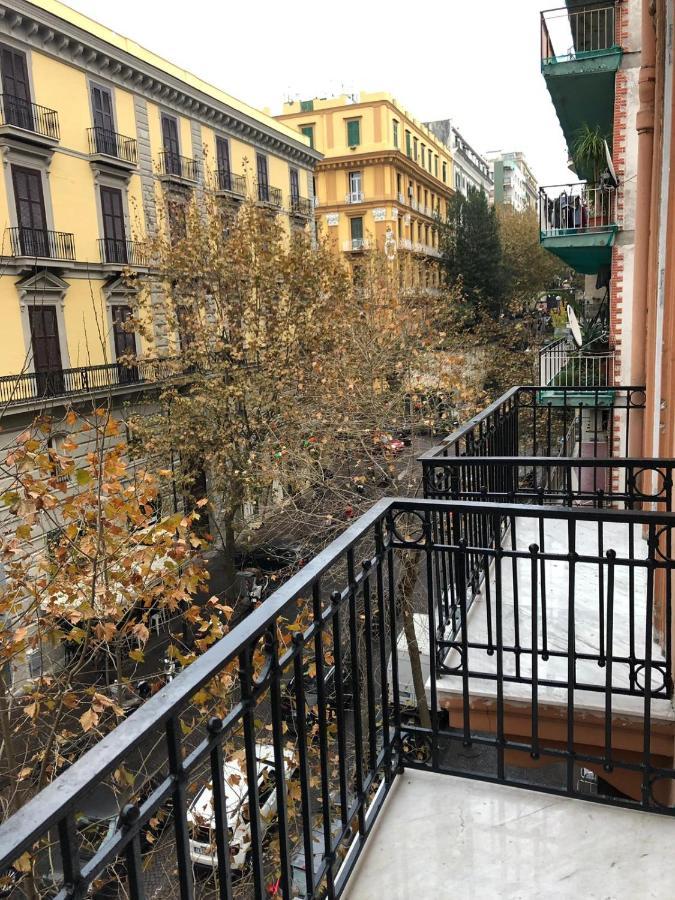 La Chambre Неаполь Экстерьер фото
