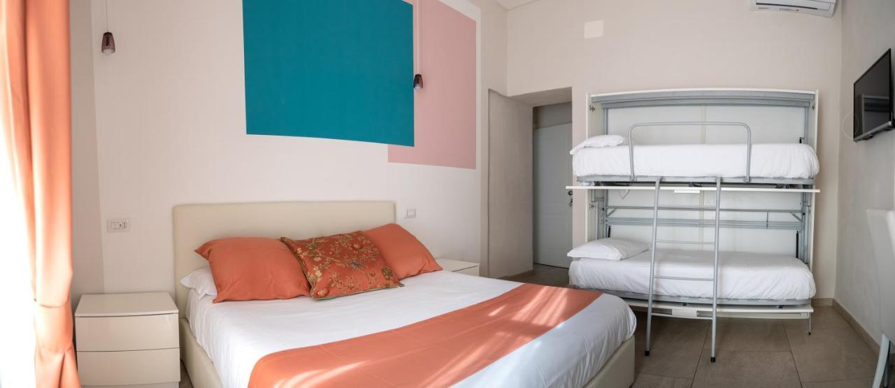 La Chambre Неаполь Экстерьер фото